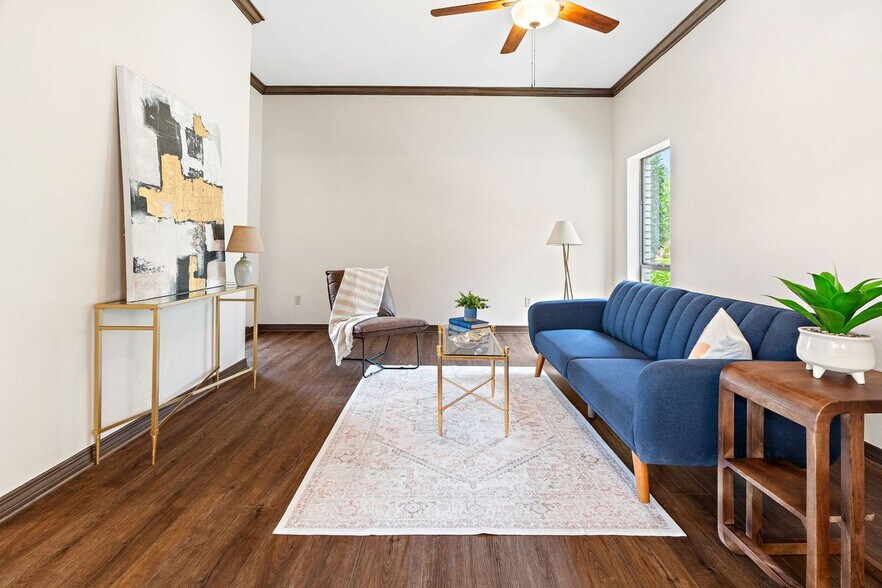 Building Photo - 73 Doescher Dr