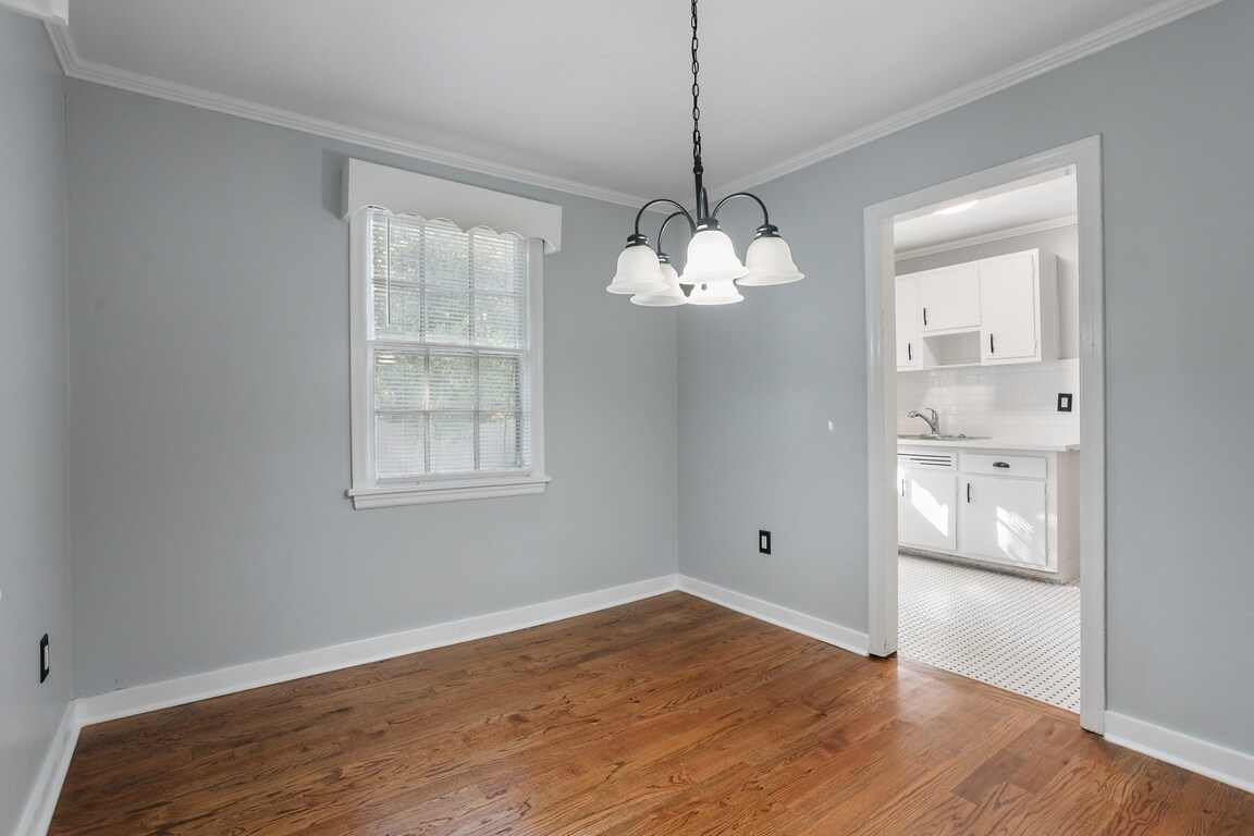 Building Photo - 1923 New Mexico St