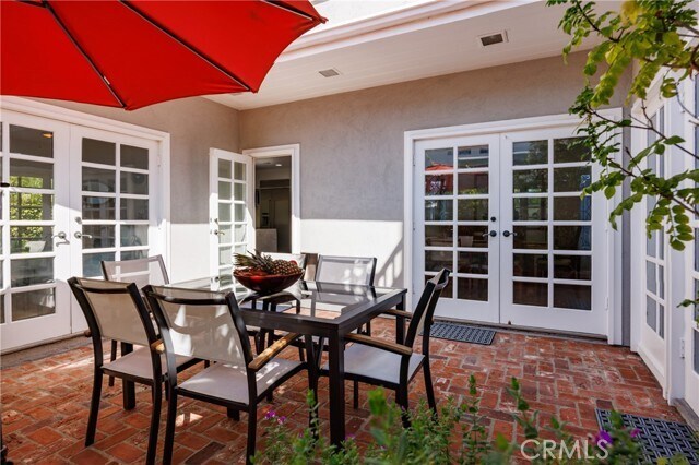 Building Photo - 111 Via Undine