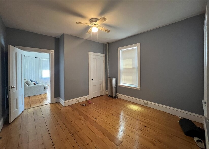Building Photo - 25 Sargent St