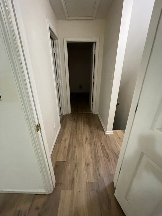Building Photo - 3532 Dorham Pl