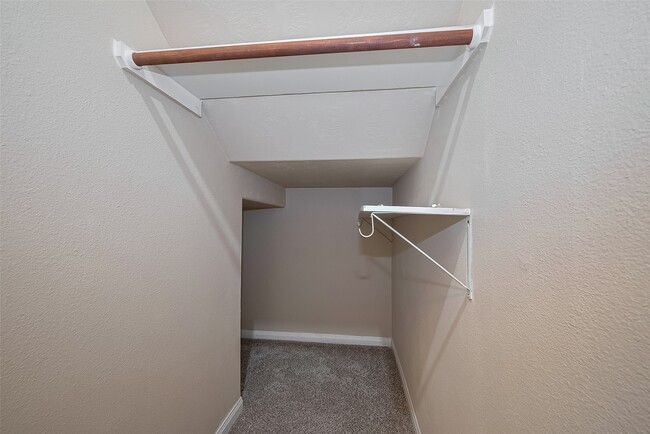 Building Photo - 3722 Glover Meadows Ln