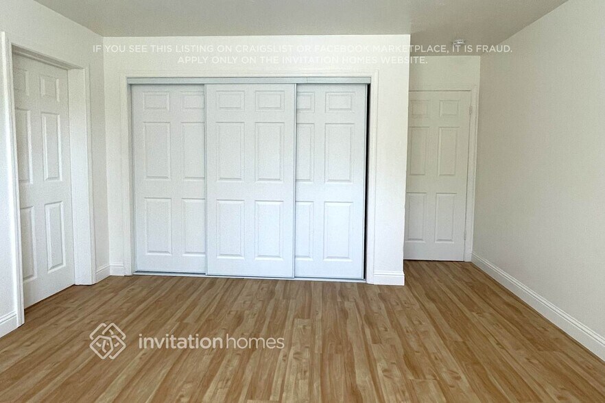 Building Photo - 3096 Yellowstone Ln