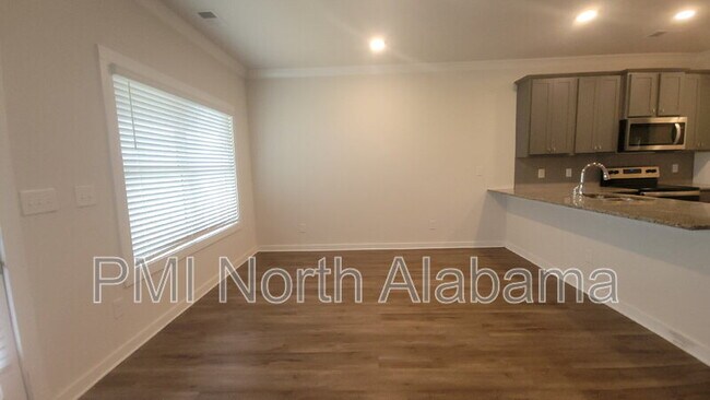 Building Photo - 7203 Chatfield Wy NW