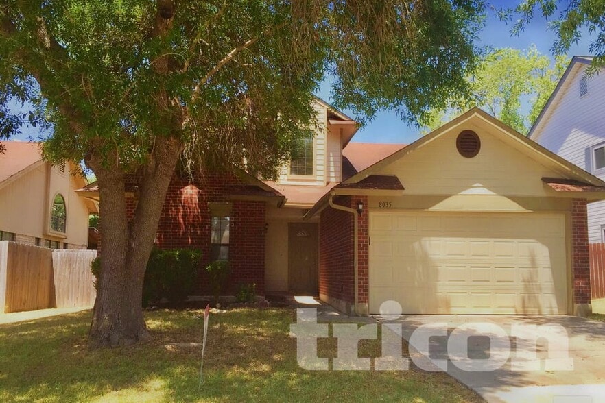 Building Photo - 8035 Dove Trail Dr