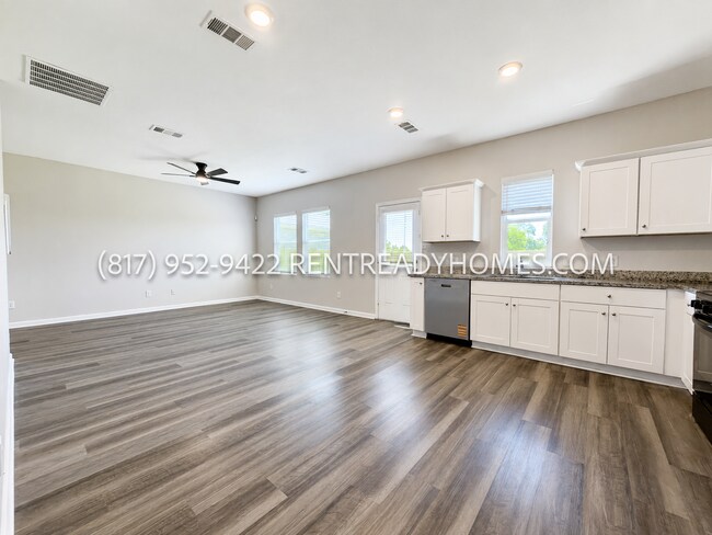 Building Photo - 419 Covington Cv