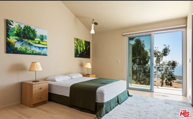 Building Photo - 23838 Harbor Vista Dr