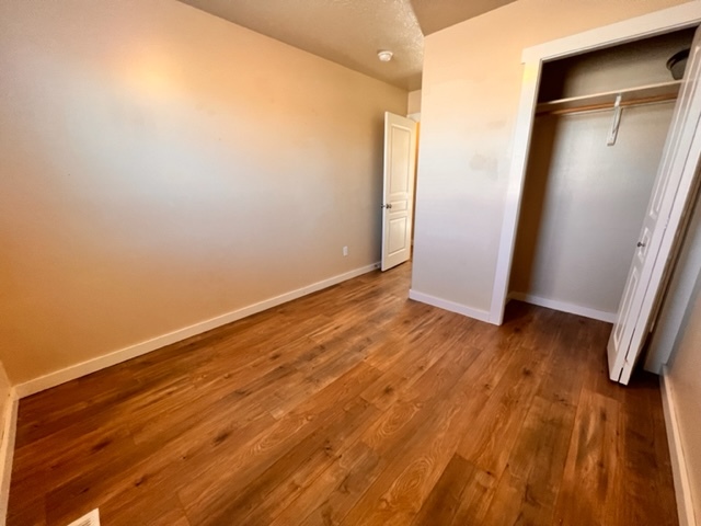 Building Photo - 2225 W Steely Ct
