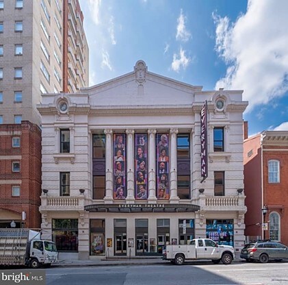 Building Photo - 503 W Lexington St