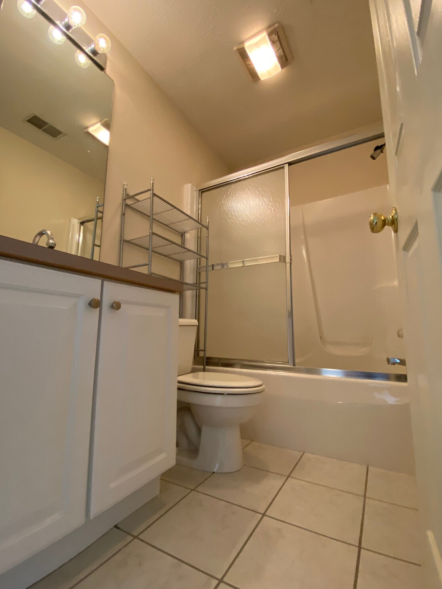 Building Photo - 123 Cobblestone Cir