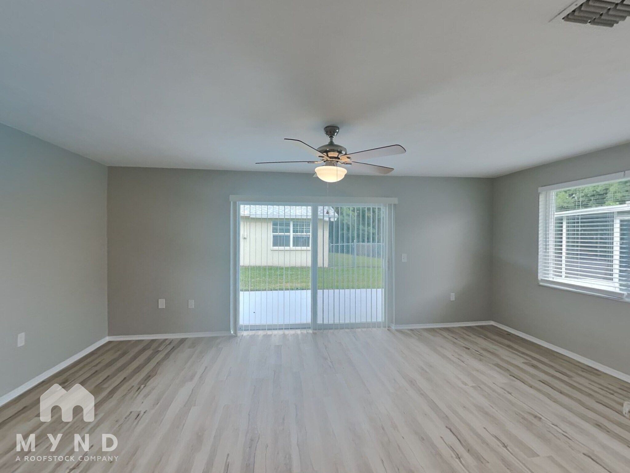 Building Photo - 5801 Elena Dr