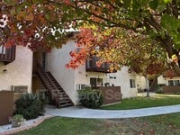 Building Photo - 7464 Santa Ysabel Ave