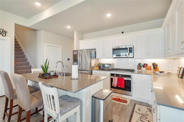 Building Photo - 2513 Peoria Dr