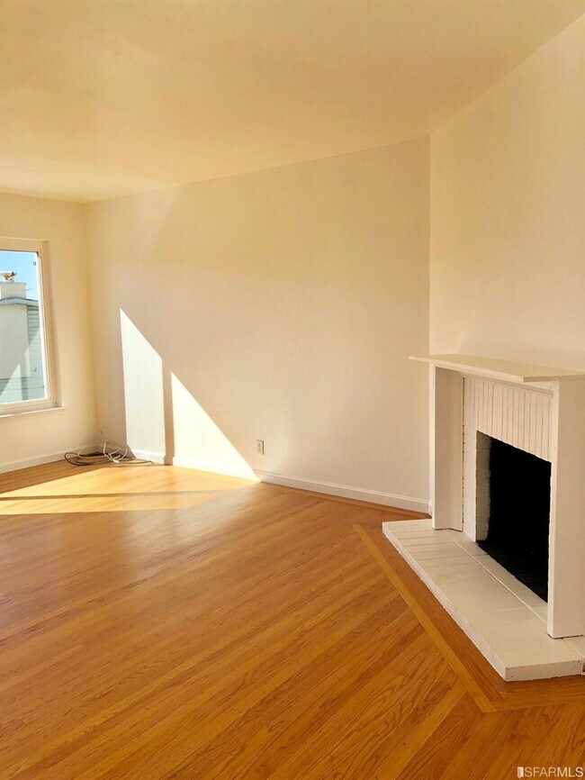 Building Photo - 2944 Taraval St