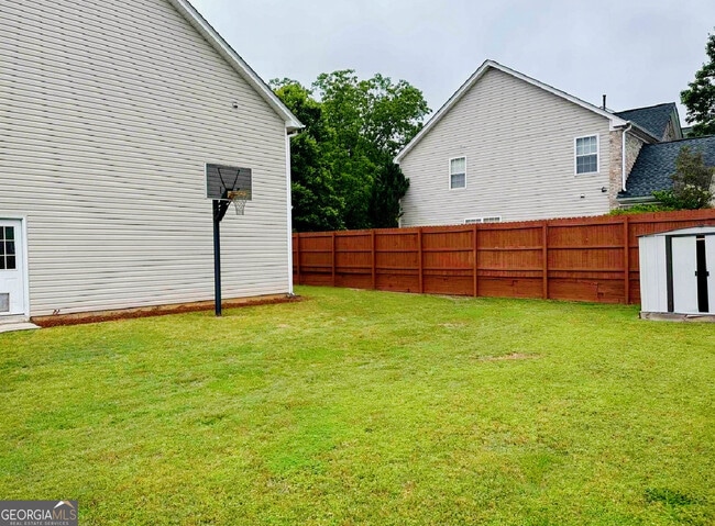 Building Photo - 1133 Hawthorn Ln