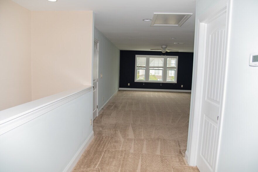 Building Photo - 4133 Strendal Dr