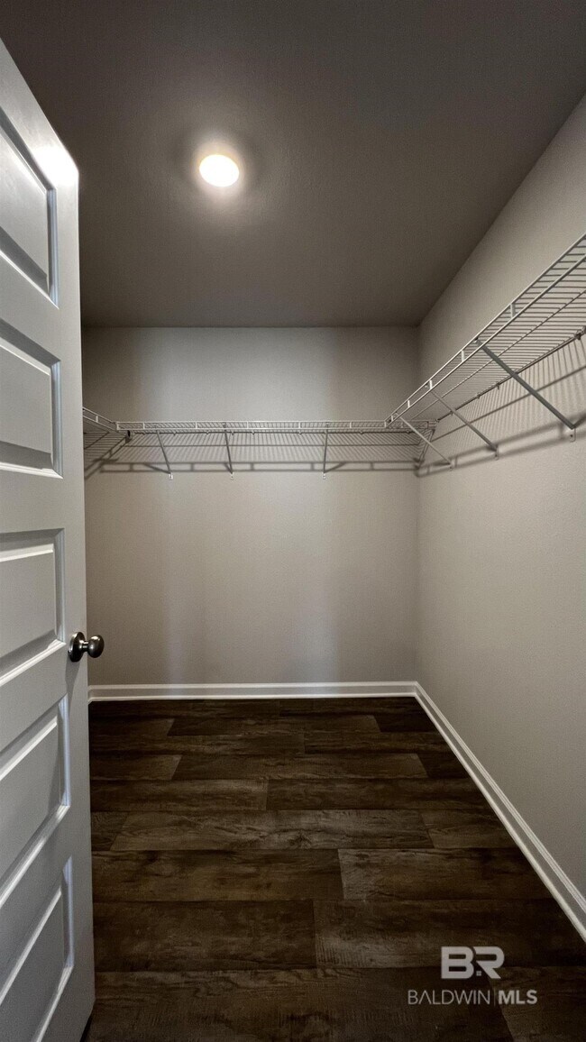 Building Photo - 11186 Elemis Dr