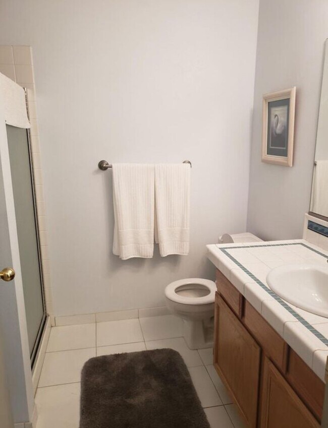 Building Photo - 8352 N Village Dr