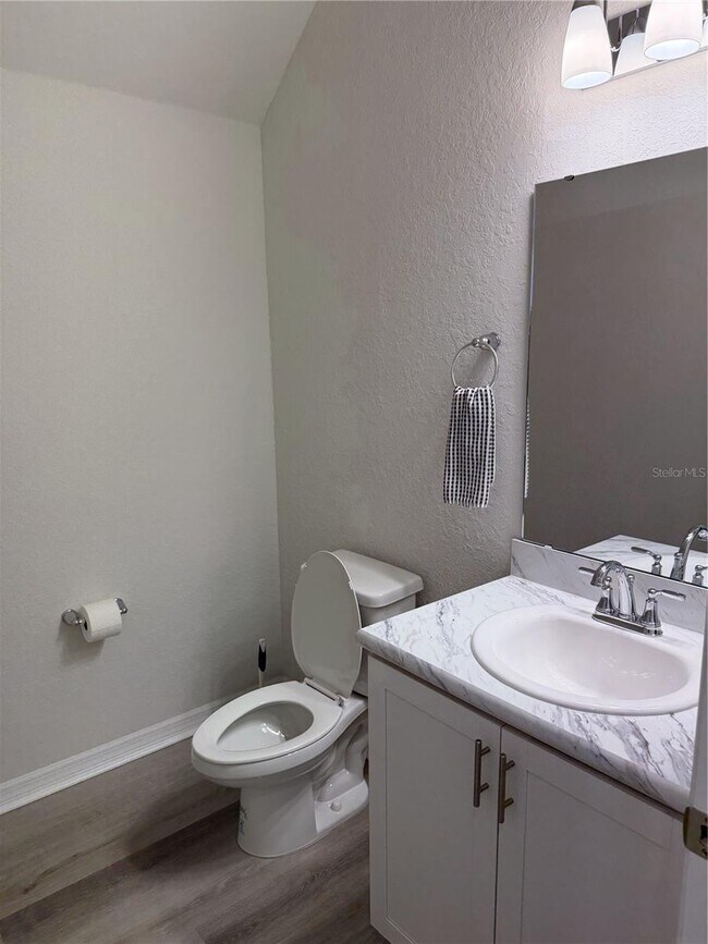 Building Photo - 5754 Anders Wy