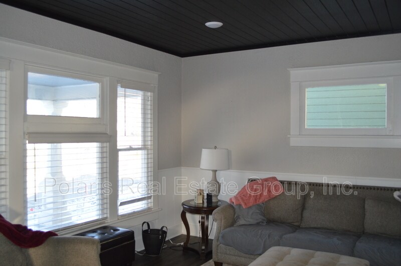 Building Photo - 931 E Raymond St