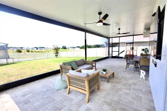 Building Photo - 33773 Jasper Stone Dr