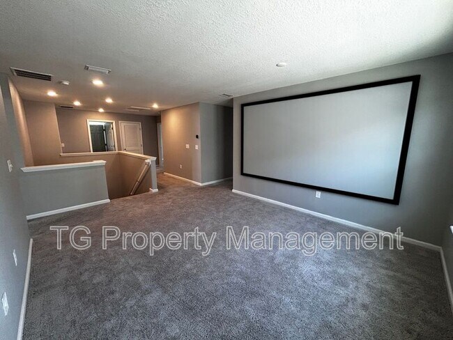 Building Photo - 11646 Pacific Dogwood Ct