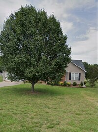 Building Photo - 2011 Taylor Rd