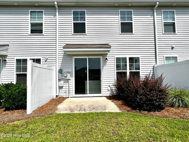 Building Photo - 7308 Chipley Dr