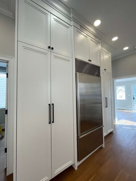 Building Photo - 3223 N Richmond St