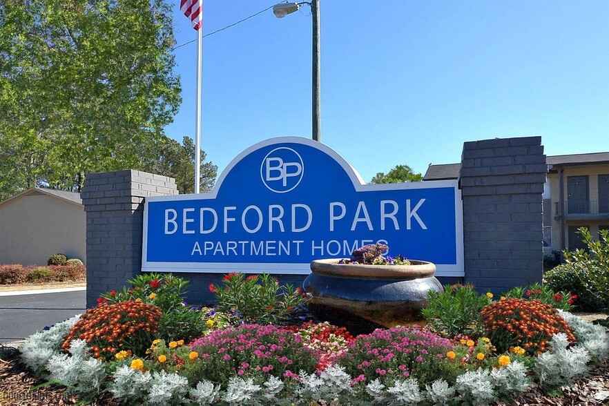 Entrance - Bedford Park Apartments