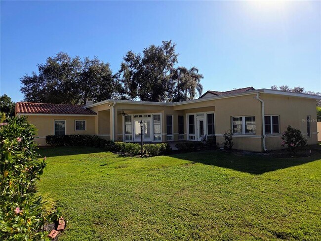 Building Photo - 124 Giralda Blvd NE