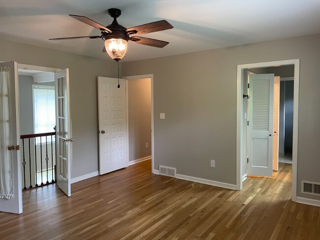 Building Photo - 2100 Cheltenham Rd