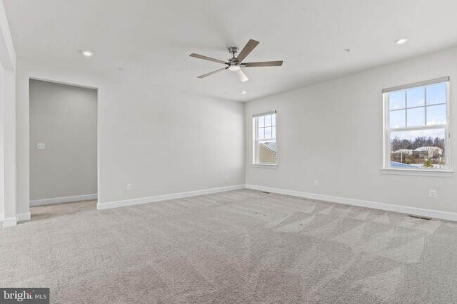 Building Photo - 12600 Coventry Mnr Wy