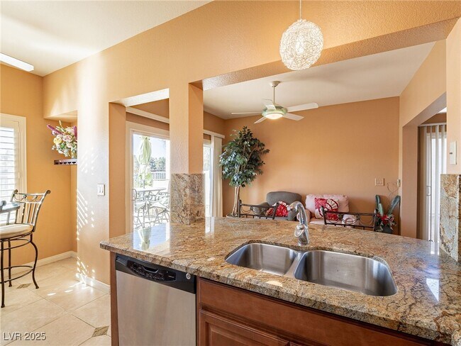 Building Photo - 2521 Seascape Dr