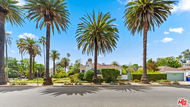 Building Photo - 475 21st St