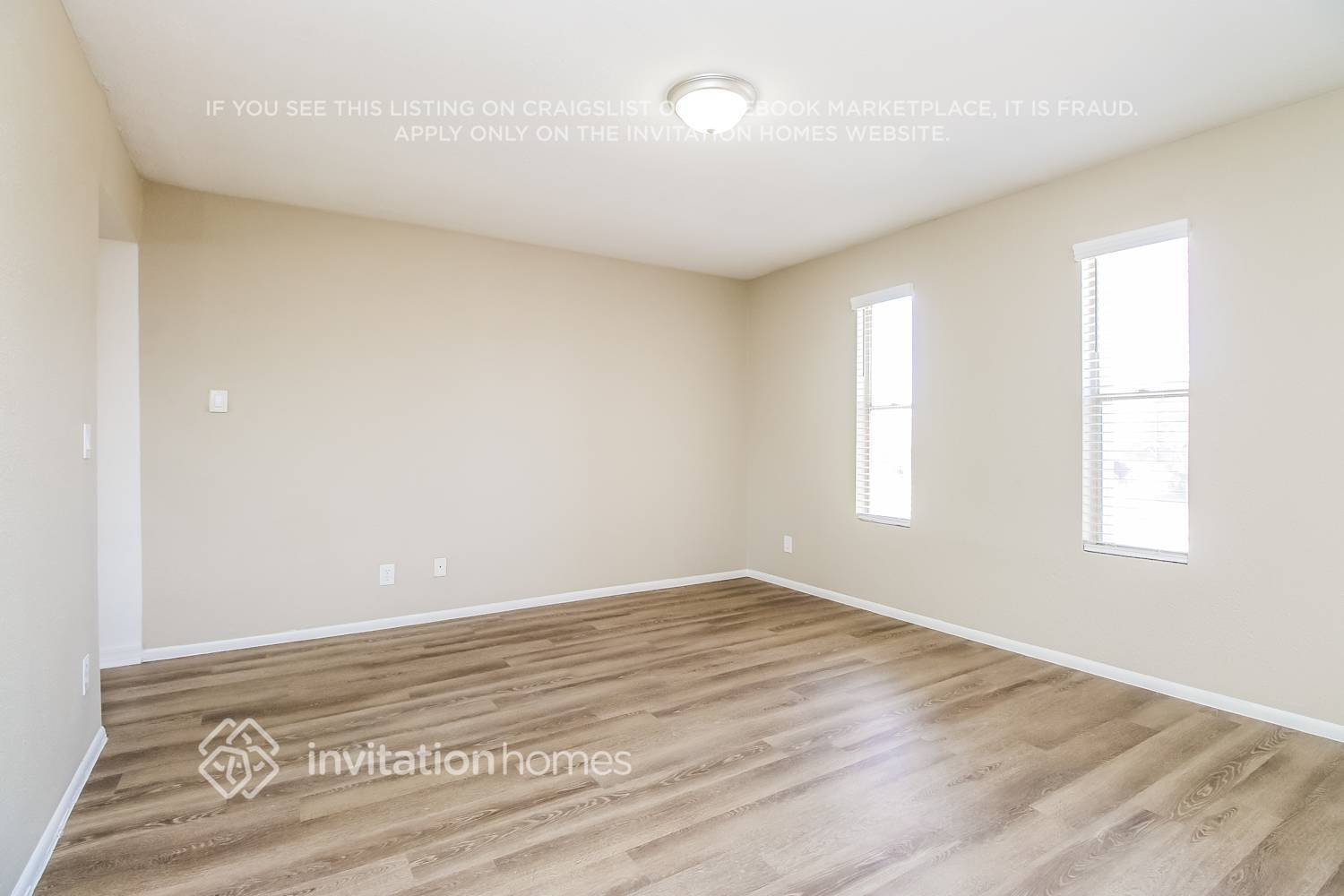 Building Photo - 4335 E Nancy Ln