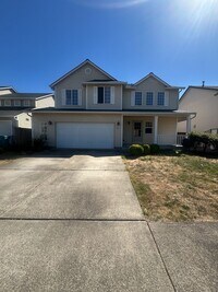Building Photo - Two Story in Salmon Creek!