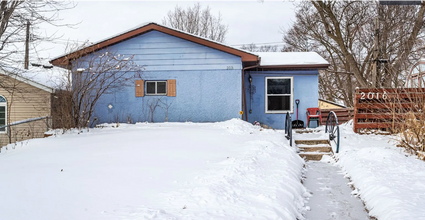 Building Photo - A Charming One-Bedroom with a Yard You’ll Love