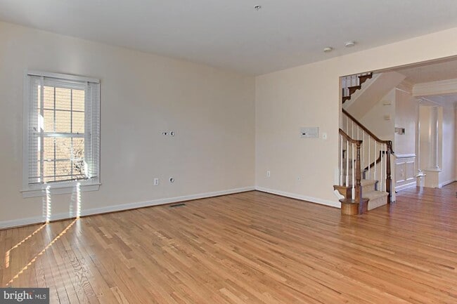 Building Photo - 1850 Brenthill Wy