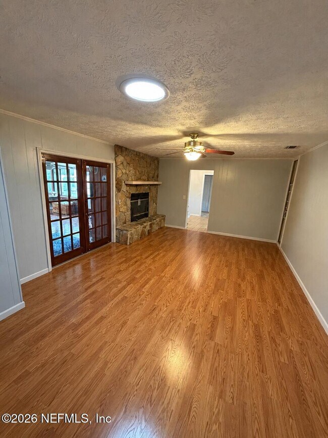 Building Photo - 5495 Forrest Dr