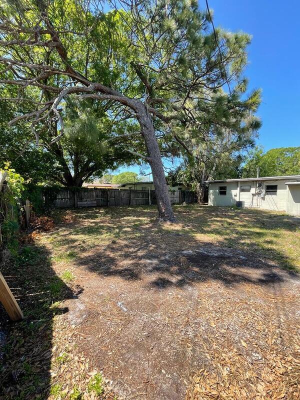 Building Photo - 4518 9th Ave S