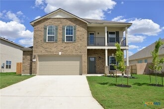 Building Photo - 741 Farmers