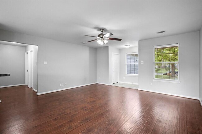 Building Photo - 28918 E Pecos River Ct