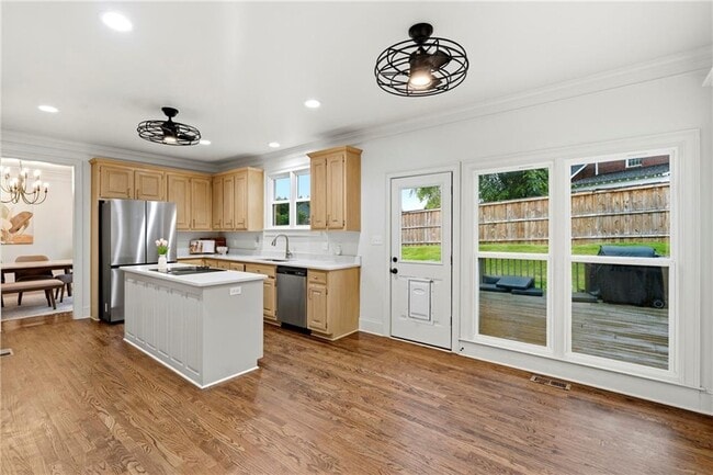 Building Photo - 4221 Willow Oak Dr