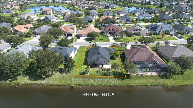 Building Photo - 374 Porta Rosa Circle