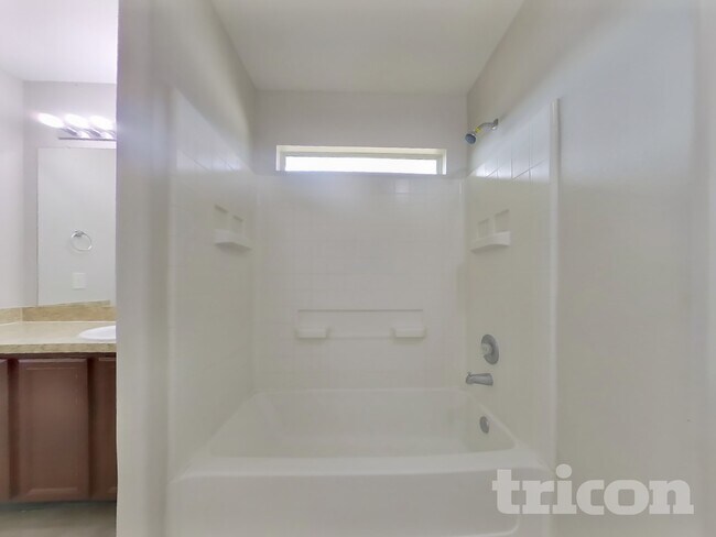 Building Photo - 21407 Jamals Way