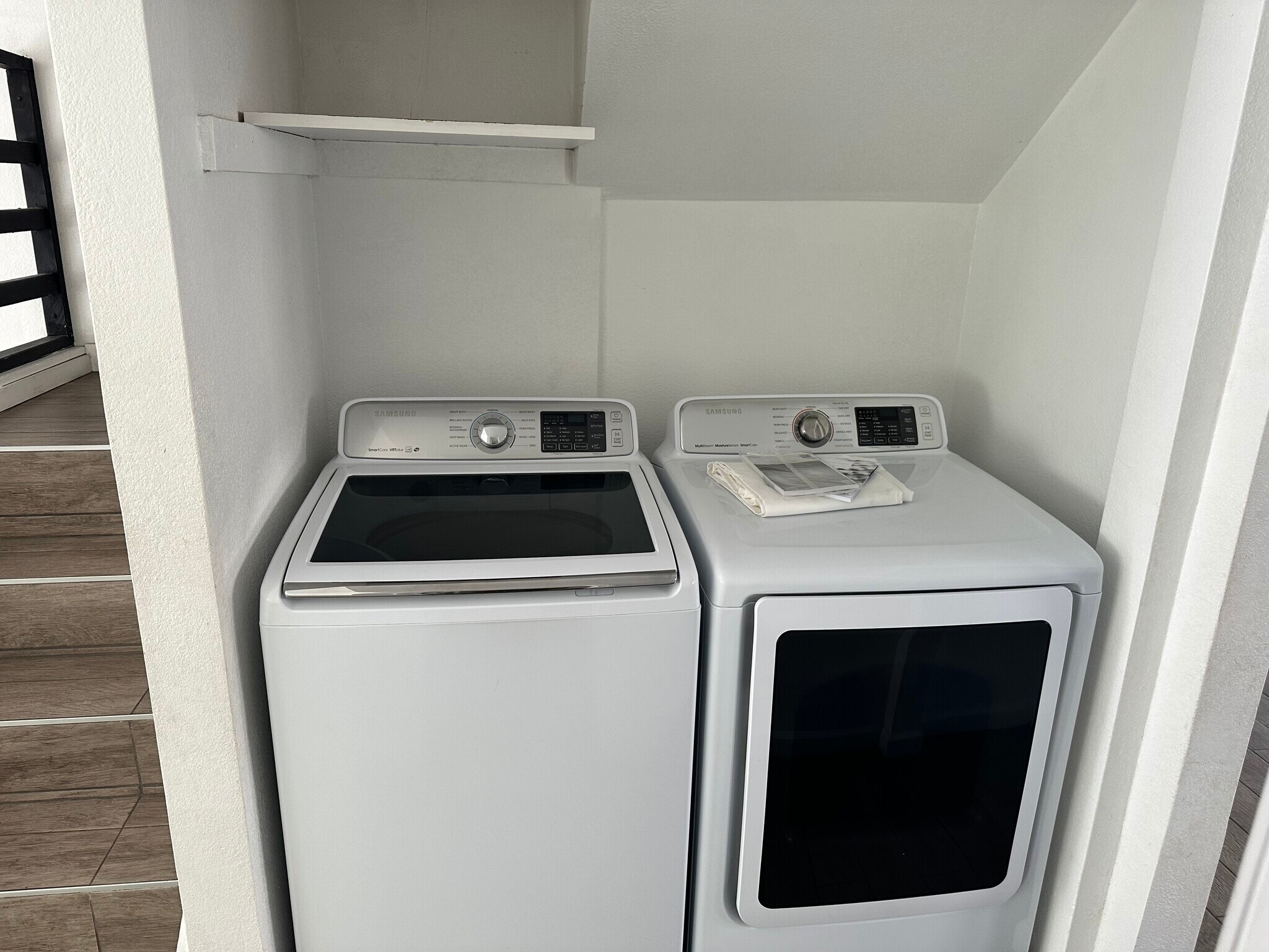 New washer and dryer - 272 E Jackson St