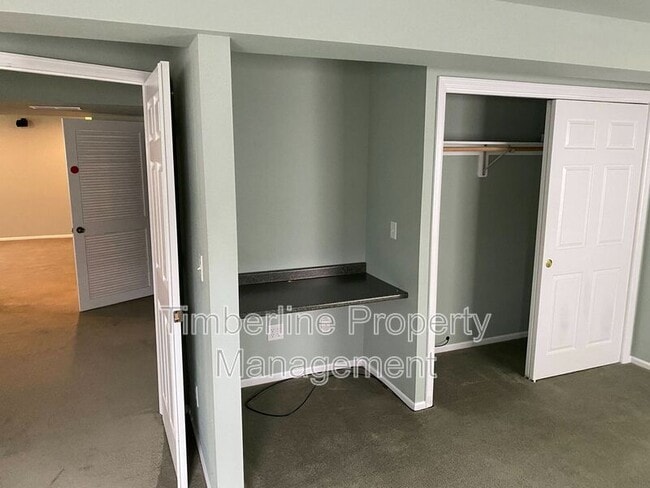 Building Photo - 14480 Tierra Dr