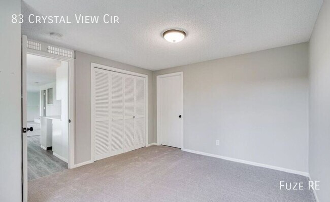Building Photo - 83 Crystal View Cir