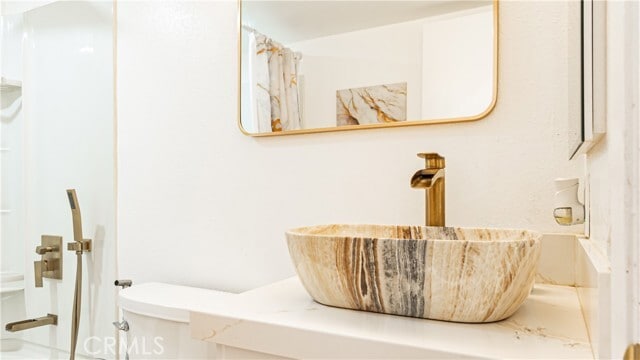 Building Photo - 19036 Singingwood Cir